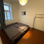 Spacious Flat In The City Centre